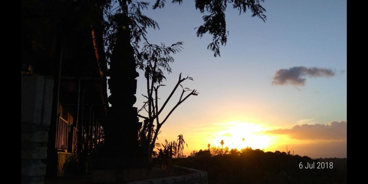 Mount Sea View Bungalow Sakti ภายนอก รูปภาพ